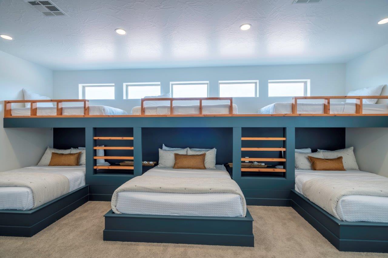 Santa Clara, Utah, 84765, United States, ,6 BathroomsBathrooms,Residential,Active,1798104