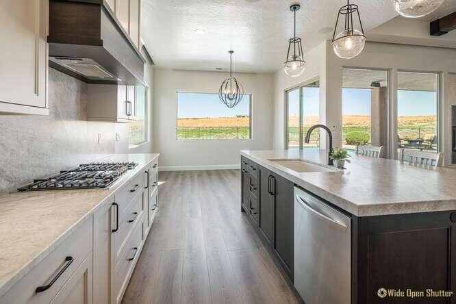 Hurricane, Utah, 84737, United States, 4 Bedrooms Bedrooms, ,3 BathroomsBathrooms,Residential,Active,1820431