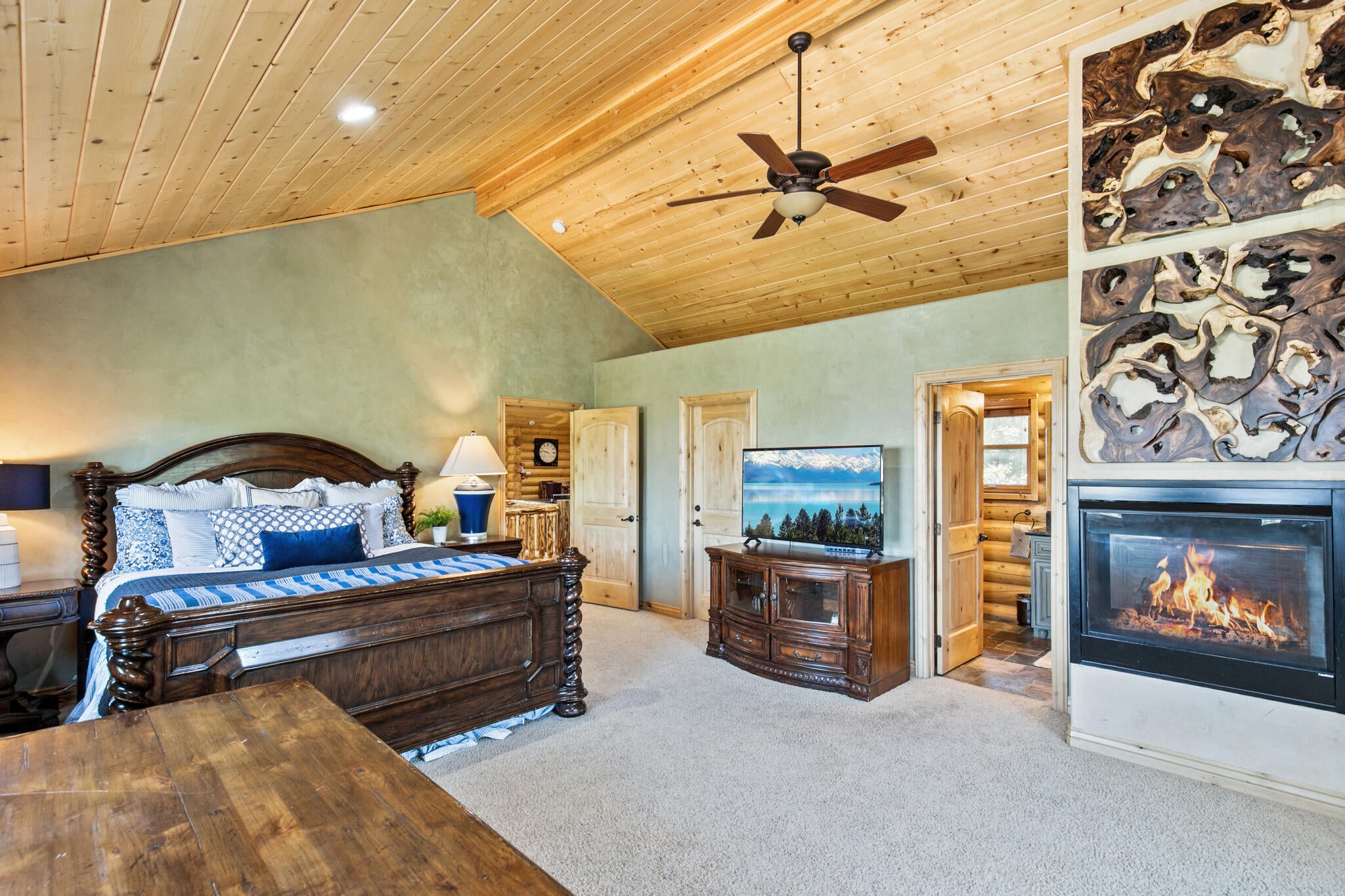 Brian Head, Utah, 84719, United States, 5 Bedrooms Bedrooms, ,4 BathroomsBathrooms,Residential,Active,1889352