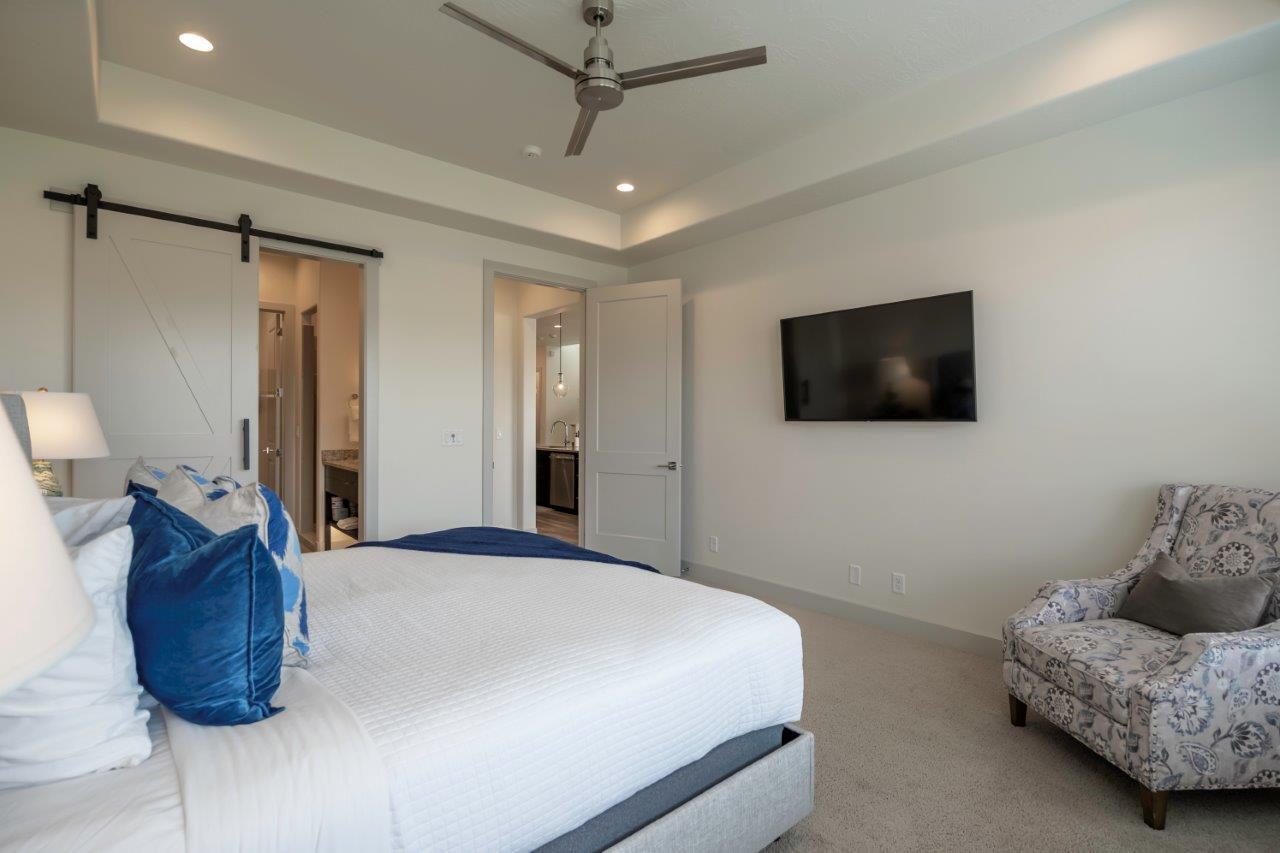 Santa Clara, Utah, 84765, United States, 5 Bedrooms Bedrooms, ,5 BathroomsBathrooms,Residential,Active,1894577