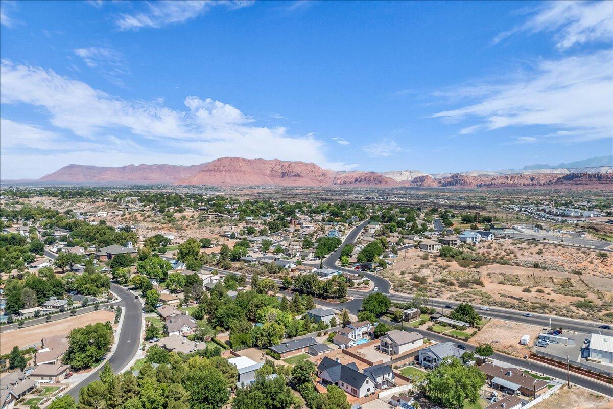 Santa Clara, Utah, 84765, United States, 6 Bedrooms Bedrooms, ,4 BathroomsBathrooms,Residential,Active,1913953