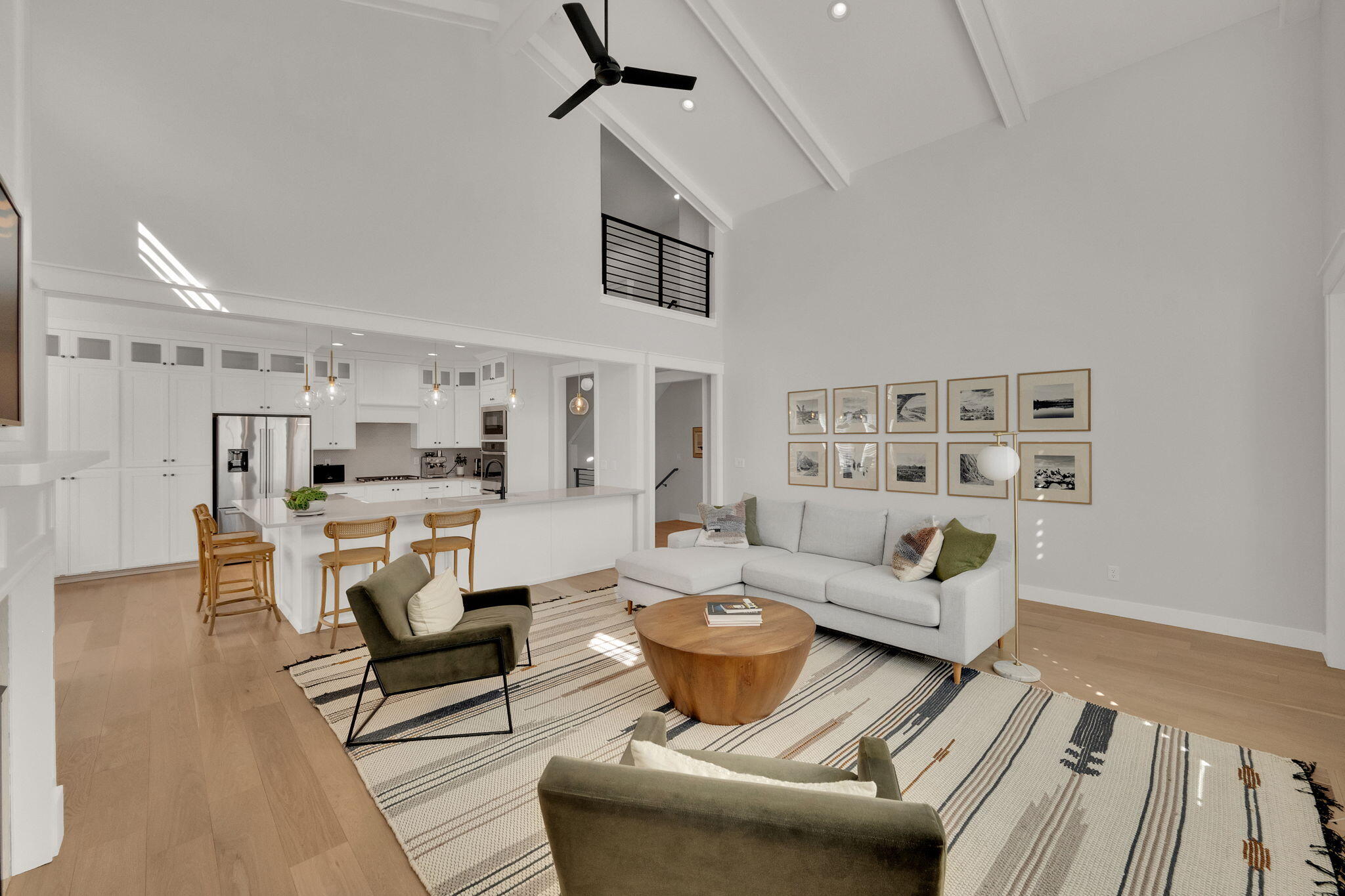 South Jordan, Utah, 84009, United States, 6 Bedrooms Bedrooms, ,5 BathroomsBathrooms,Residential,Active,2010165