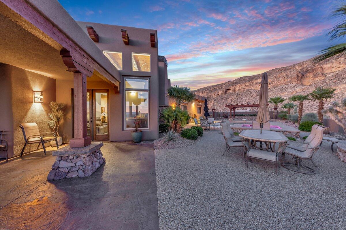 Hurricane, Utah, 84737, United States, 4 Bedrooms Bedrooms, ,3 BathroomsBathrooms,Residential,Active,1941338