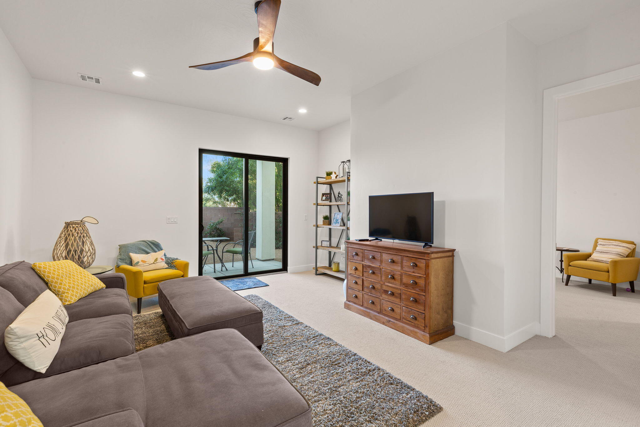 St George, Utah, 84770, United States, 3 Bedrooms Bedrooms, ,4 BathroomsBathrooms,Residential,Active,1973361