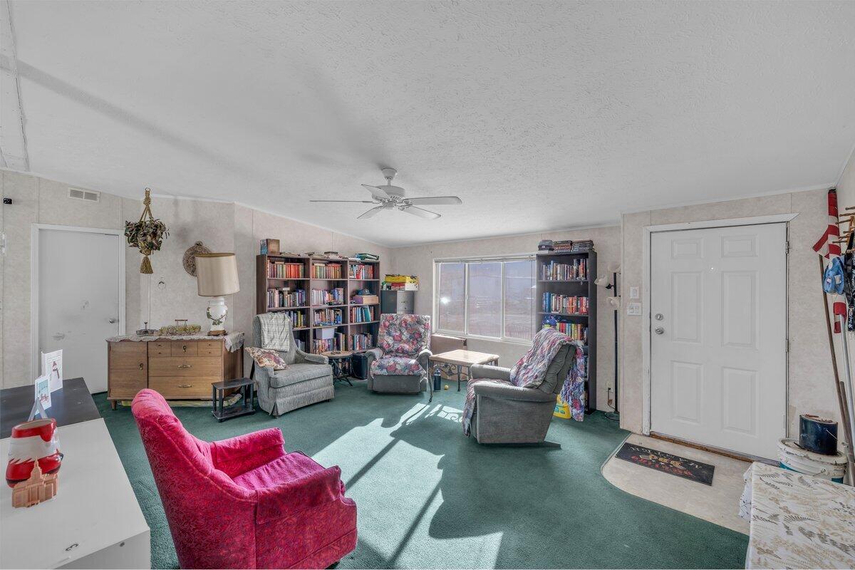 La Verkin, Utah, 84745, United States, 4 Bedrooms Bedrooms, ,2 BathroomsBathrooms,Residential,Active,2006765