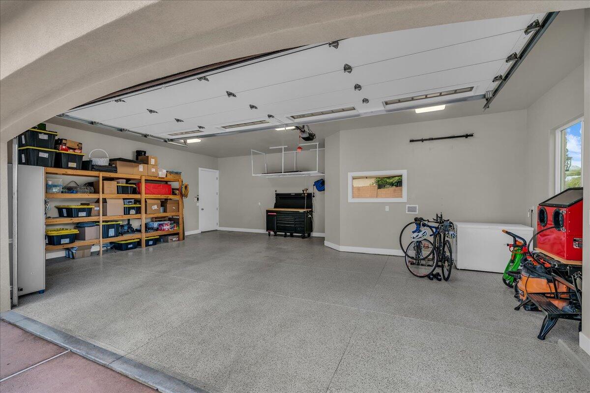 St George, Utah, 84790, United States, 4 Bedrooms Bedrooms, ,4 BathroomsBathrooms,Residential,Active,1952999
