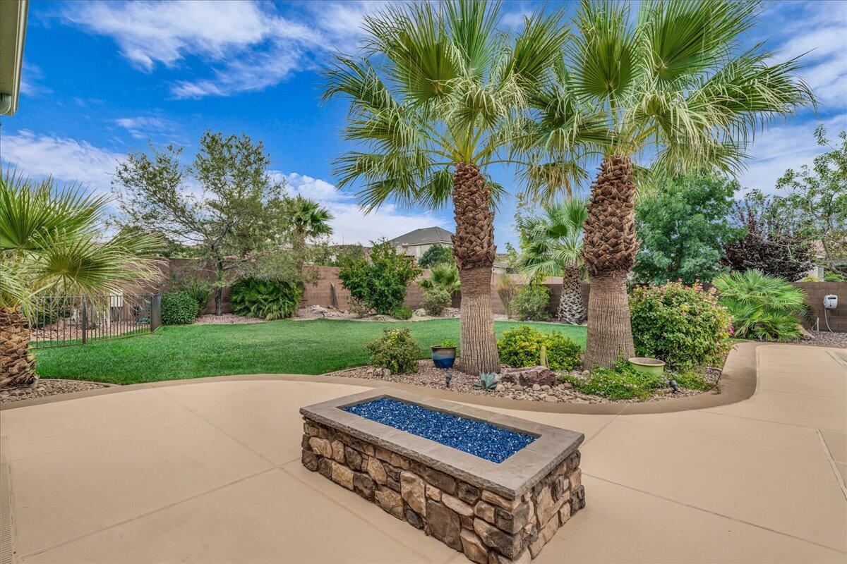 St George, Utah, 84790, United States, 4 Bedrooms Bedrooms, ,4 BathroomsBathrooms,Residential,Active,1952999