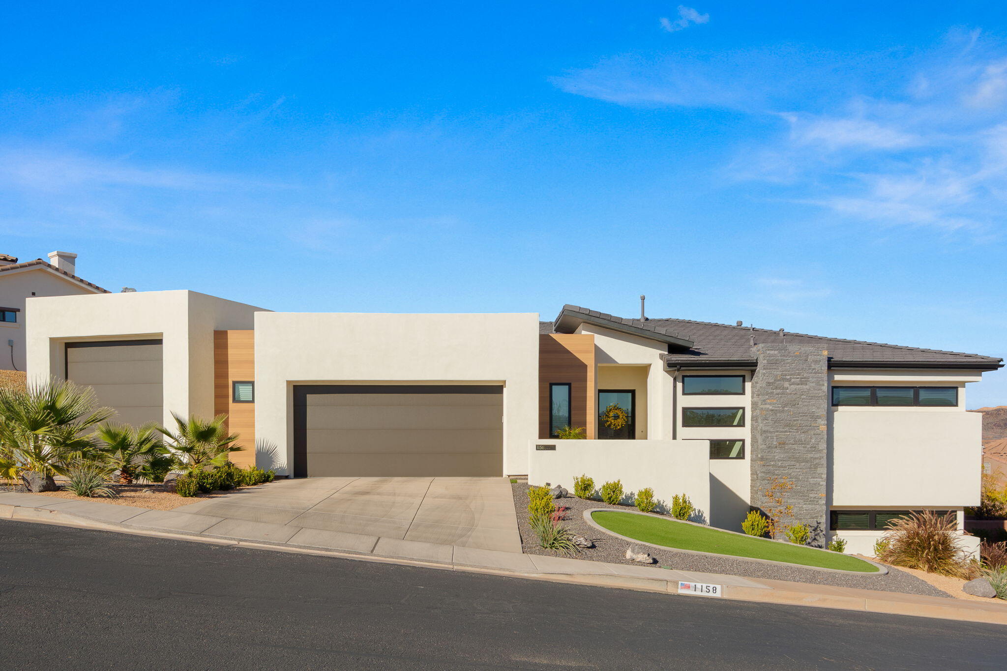 St George, Utah, 84770, United States, 3 Bedrooms Bedrooms, ,4 BathroomsBathrooms,Residential,Active,1973361