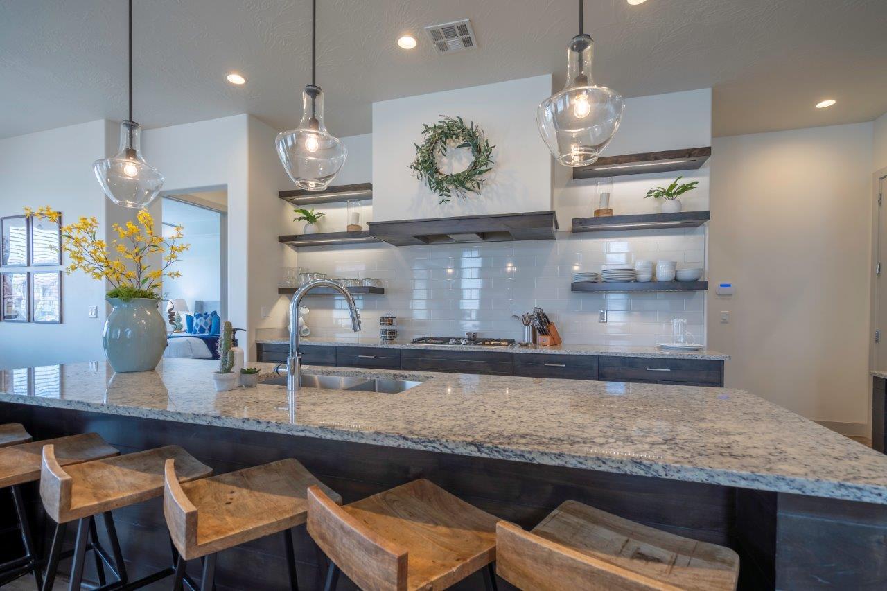 Santa Clara, Utah, 84765, United States, 5 Bedrooms Bedrooms, ,5 BathroomsBathrooms,Residential,Active,1894577