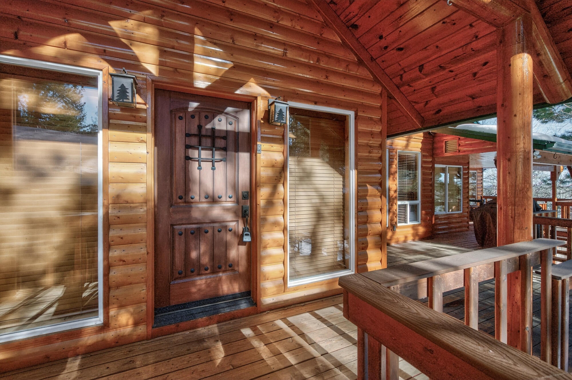 Duck Creek, Utah, 84762, United States, 4 Bedrooms Bedrooms, ,3 BathroomsBathrooms,Residential,Active,2007327