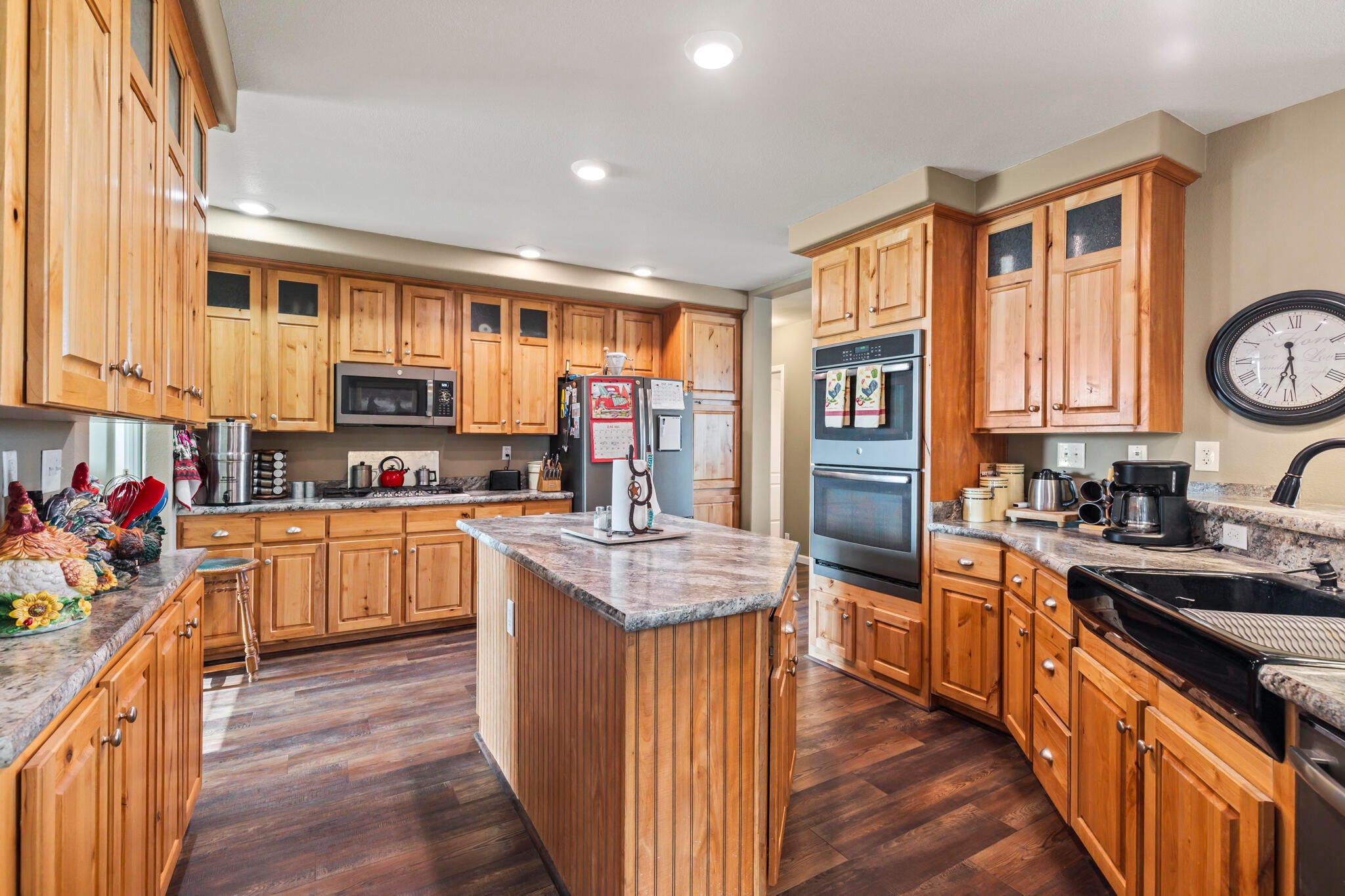 Panguitch, Utah, 84759, United States, 3 Bedrooms Bedrooms, ,3 BathroomsBathrooms,Residential,Active,2015807