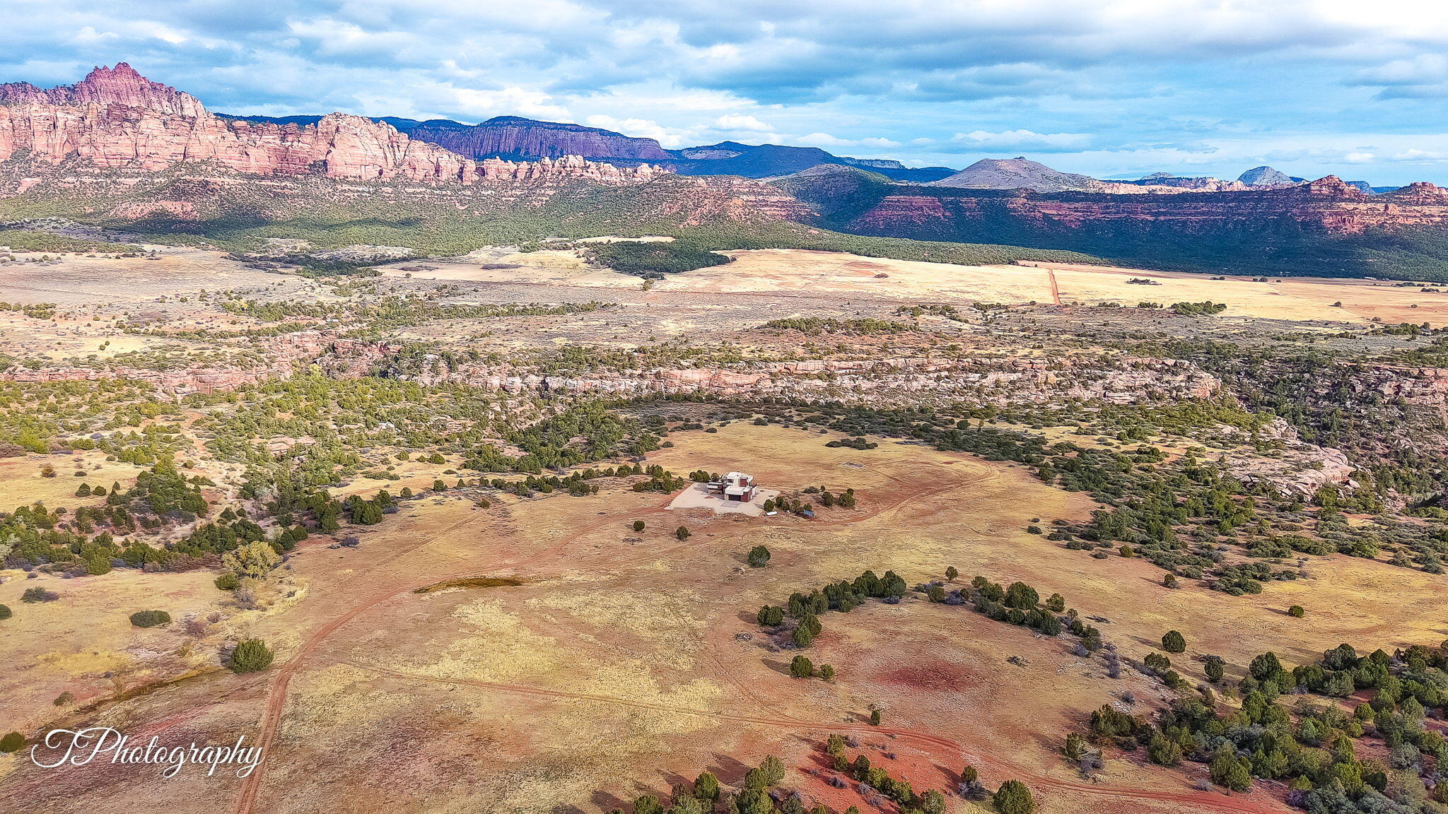 Virgin, Utah, 84779, United States, 2 Bedrooms Bedrooms, ,3 BathroomsBathrooms,Residential,Active,1919062