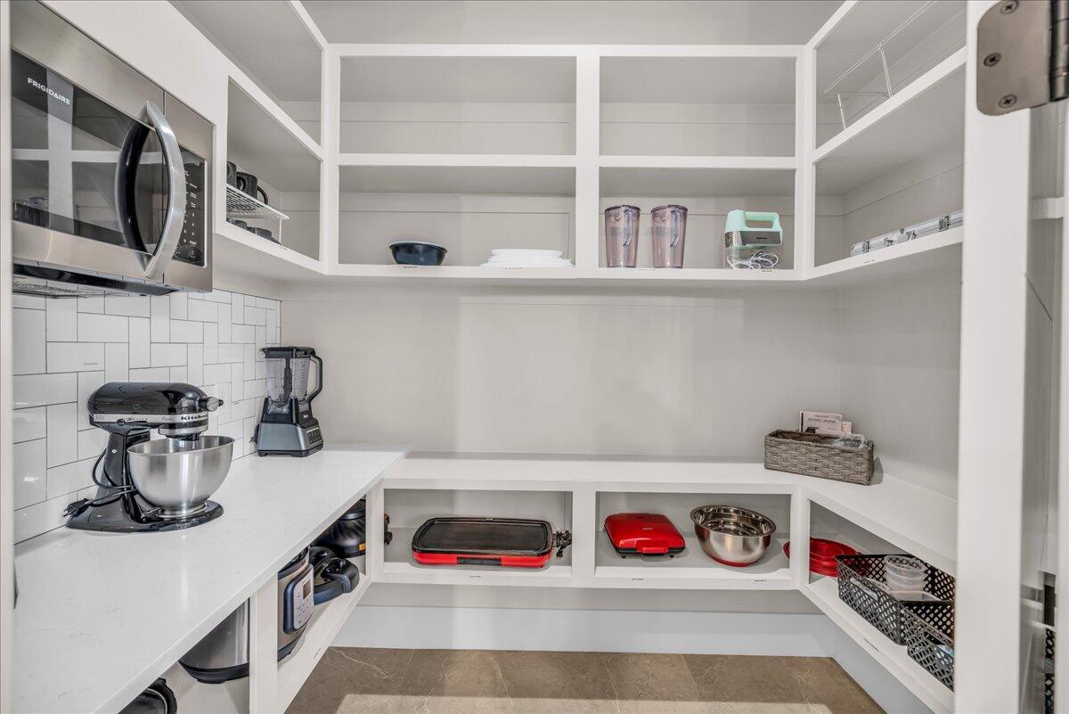 Hurricane, Utah, 84737, United States, 6 Bedrooms Bedrooms, ,5 BathroomsBathrooms,Residential,Active,1756440