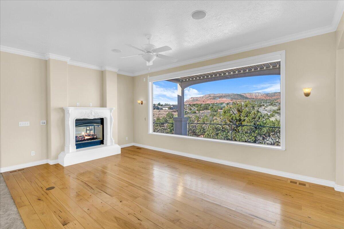 Leeds, Utah, 84746, United States, 5 Bedrooms Bedrooms, ,3 BathroomsBathrooms,Residential,Active,2008700