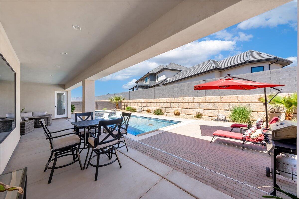 Washington, Utah, 84780, United States, 4 Bedrooms Bedrooms, ,3 BathroomsBathrooms,Residential,Active,1764542
