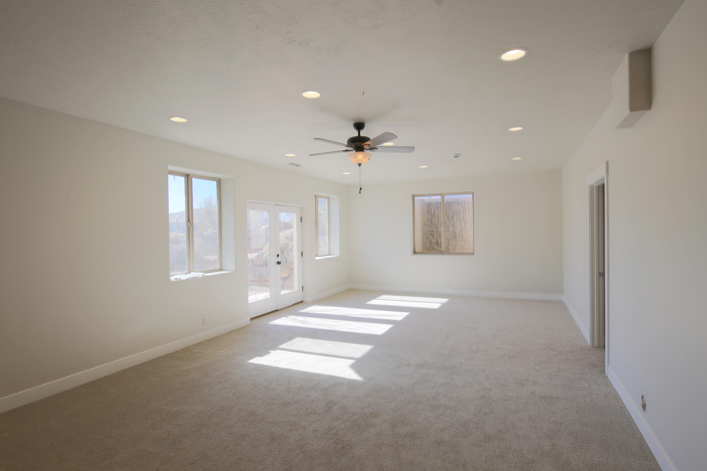 St George, Utah, 84790, United States, ,5 BathroomsBathrooms,Residential,Active,1769642