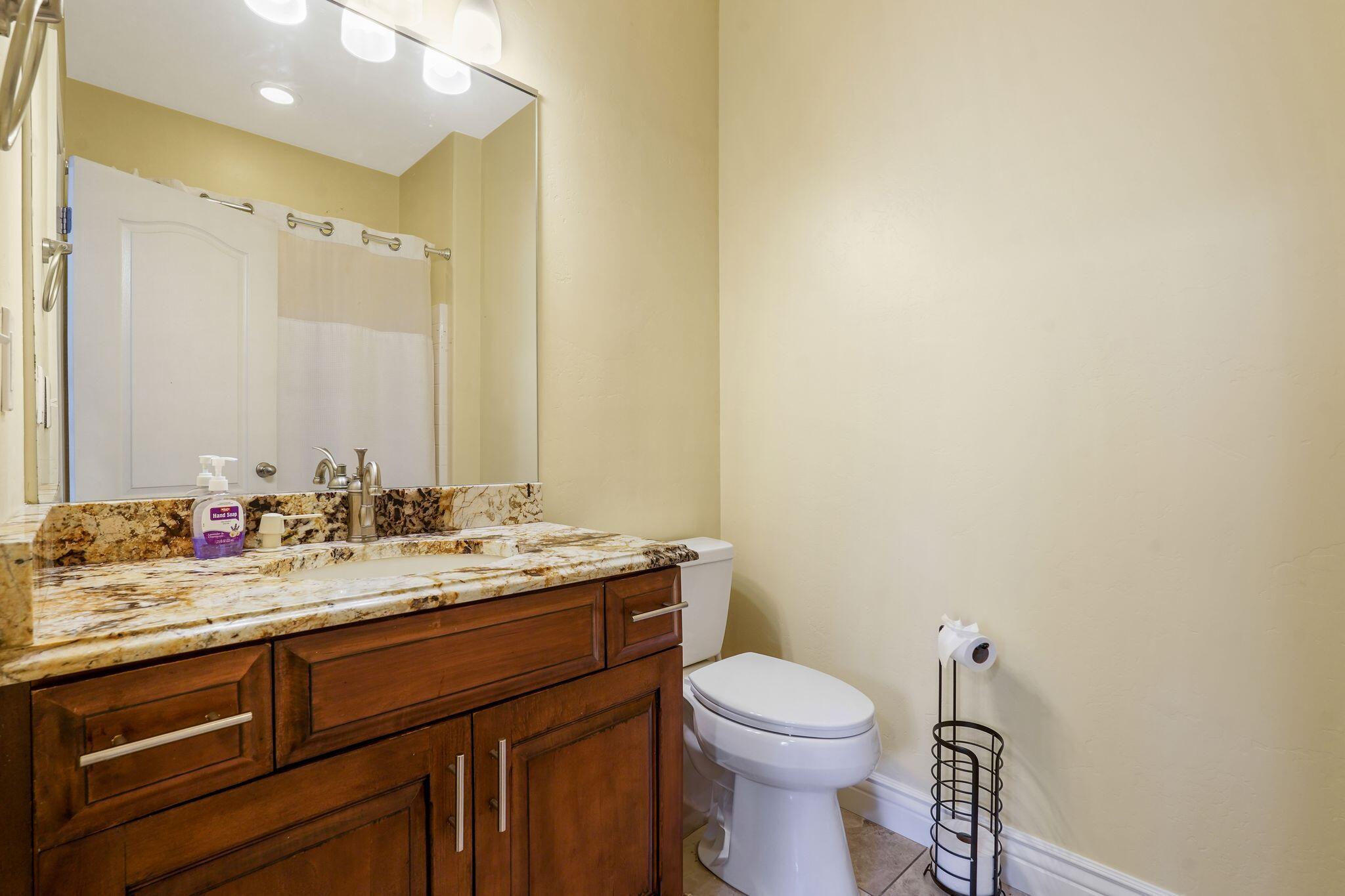 Lehi, Utah, 84043, United States, 7 Bedrooms Bedrooms, ,7 BathroomsBathrooms,Residential,Active,1905043