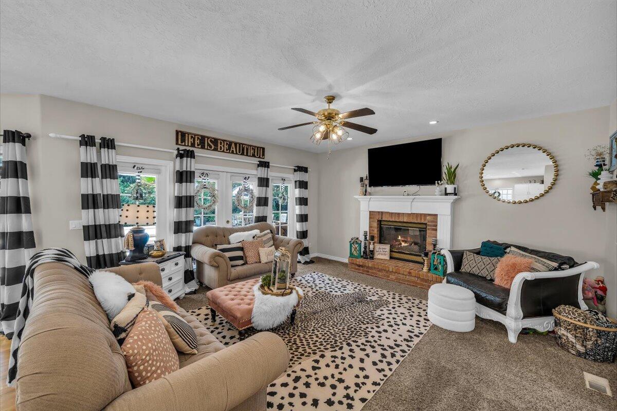St George, Utah, 84790, United States, 5 Bedrooms Bedrooms, ,5 BathroomsBathrooms,Residential,Active,1788568
