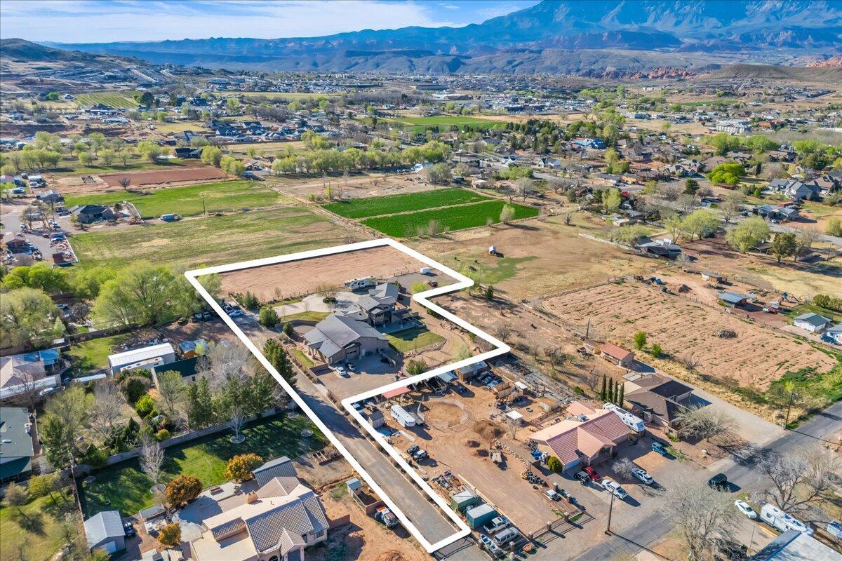 Hurricane, Utah, 84737, United States, 5 Bedrooms Bedrooms, ,6 BathroomsBathrooms,Residential,Active,1748671