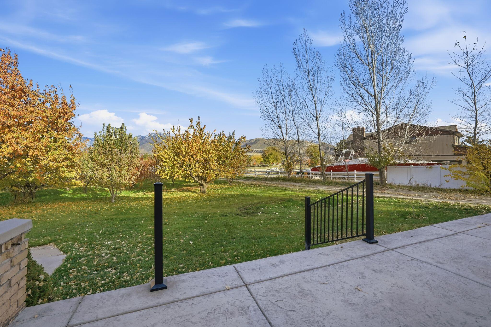 Bluffdale, Utah, 84065, United States, 10 Bedrooms Bedrooms, ,7 BathroomsBathrooms,Residential,Active,1990677