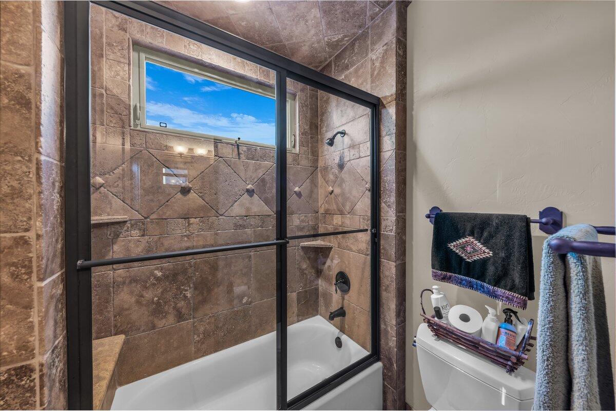 Hurricane, Utah, 84737, United States, 4 Bedrooms Bedrooms, ,3 BathroomsBathrooms,Residential,Active,1941338
