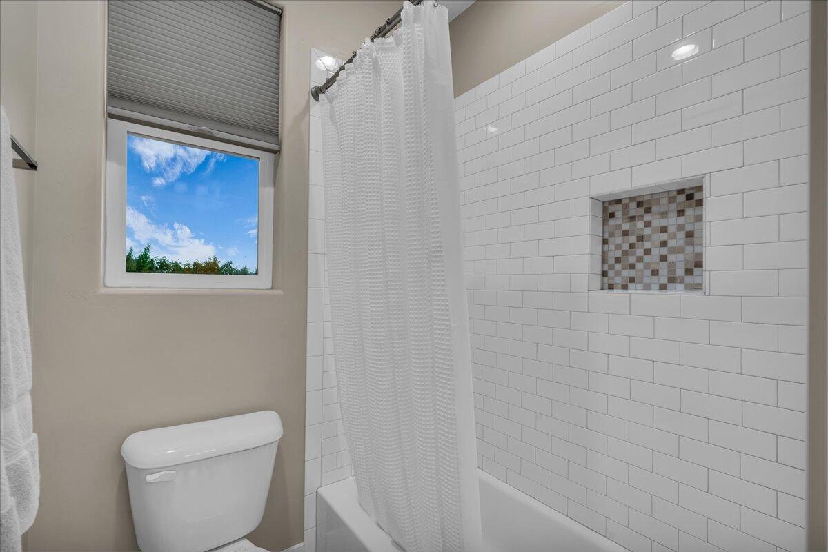 St George, Utah, 84790, United States, 4 Bedrooms Bedrooms, ,4 BathroomsBathrooms,Residential,Active,1952999