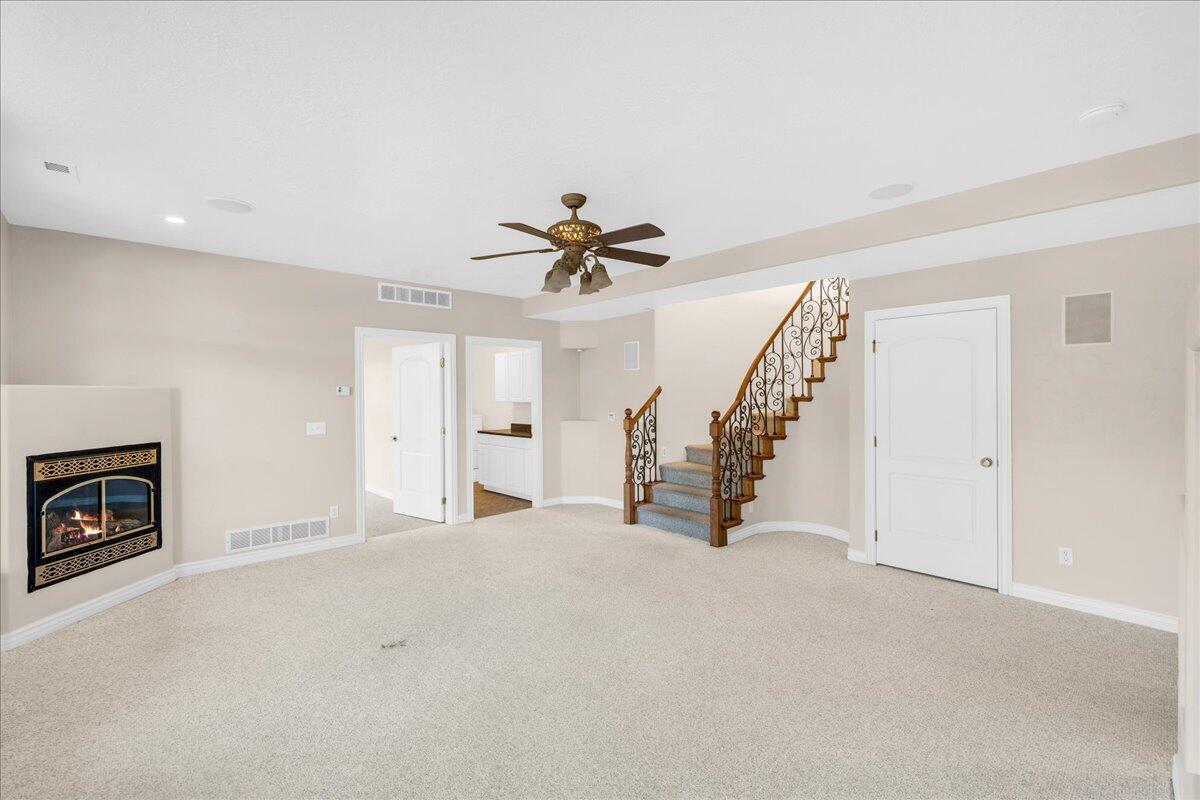 Leeds, Utah, 84746, United States, 5 Bedrooms Bedrooms, ,3 BathroomsBathrooms,Residential,Active,2008700