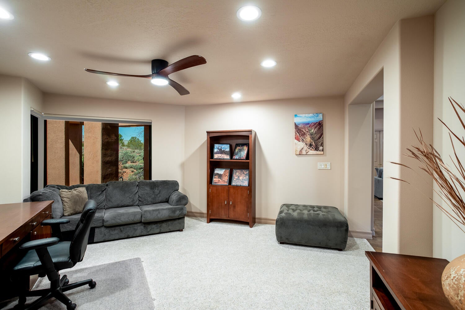 St George, Utah, 84738, United States, 3 Bedrooms Bedrooms, ,4 BathroomsBathrooms,Residential,Active,1769897