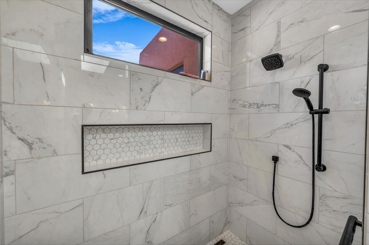 Ivins, Utah, 84738, United States, 3 Bedrooms Bedrooms, ,3 BathroomsBathrooms,Residential,Active,1920222