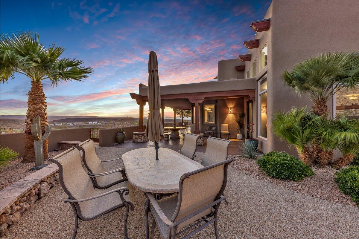 Hurricane, Utah, 84737, United States, 4 Bedrooms Bedrooms, ,3 BathroomsBathrooms,Residential,Active,1941338
