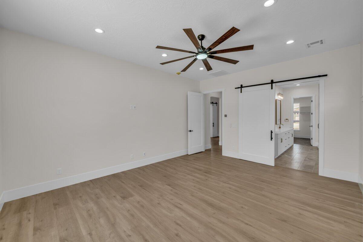 Washington, Utah, 84780, United States, 6 Bedrooms Bedrooms, ,5 BathroomsBathrooms,Residential,Active,1862845