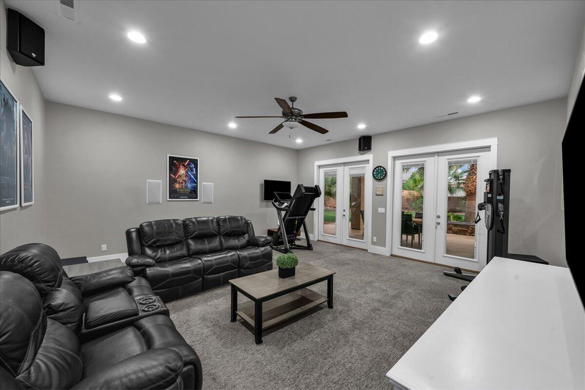 St George, Utah, 84790, United States, 4 Bedrooms Bedrooms, ,4 BathroomsBathrooms,Residential,Active,1952999