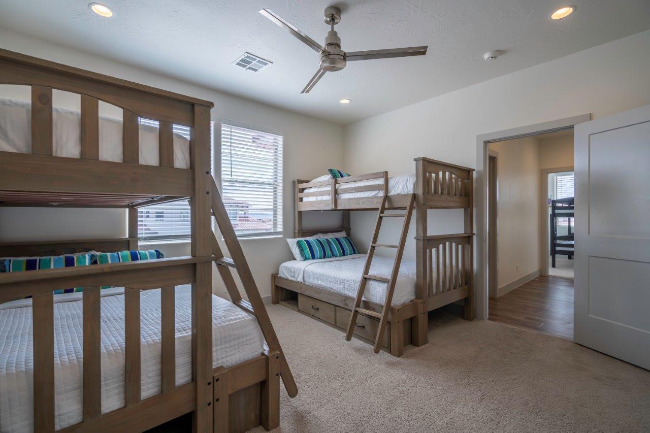 Santa Clara, Utah, 84765, United States, 5 Bedrooms Bedrooms, ,5 BathroomsBathrooms,Residential,Active,1894577