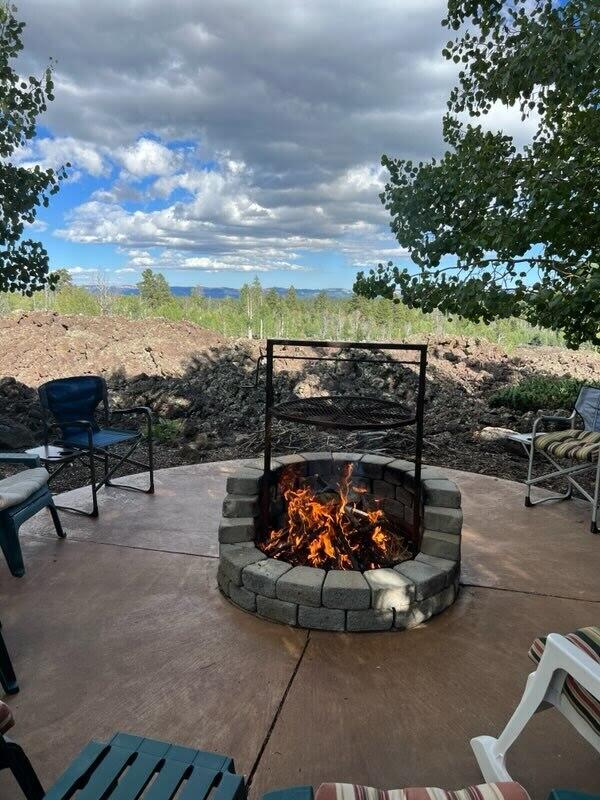 Duck Creek, Utah, 84762, United States, 4 Bedrooms Bedrooms, ,3 BathroomsBathrooms,Residential,Active,2007327