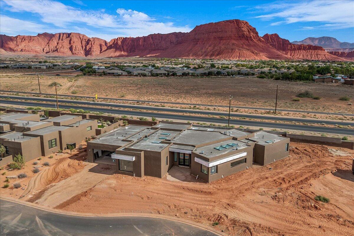 Ivins, Utah, 84738, United States, 3 Bedrooms Bedrooms, ,4 BathroomsBathrooms,Residential,Active,1986904