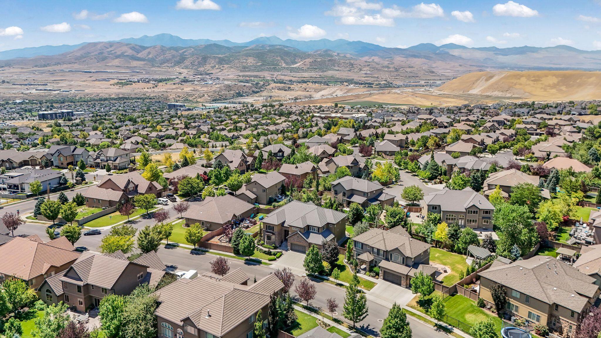 Lehi, Utah, 84043, United States, 7 Bedrooms Bedrooms, ,7 BathroomsBathrooms,Residential,Active,1905043