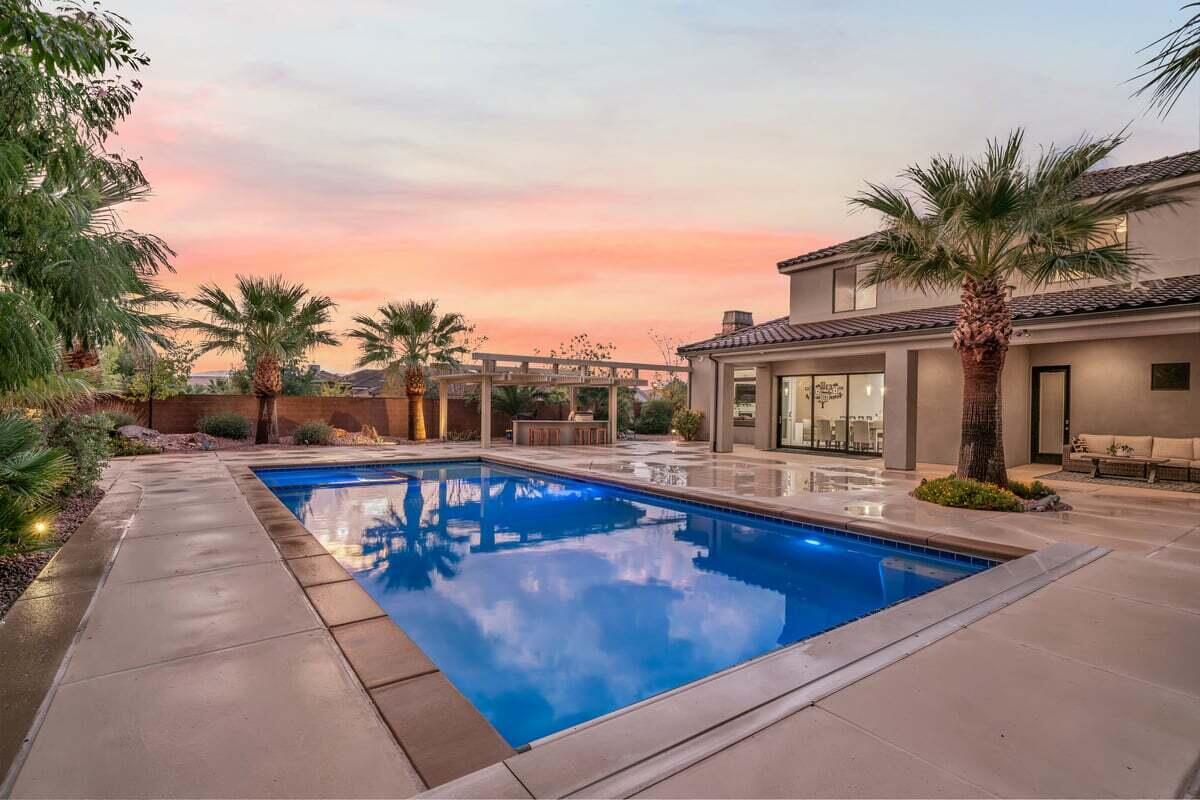 St George, Utah, 84790, United States, 4 Bedrooms Bedrooms, ,4 BathroomsBathrooms,Residential,Active,1952999