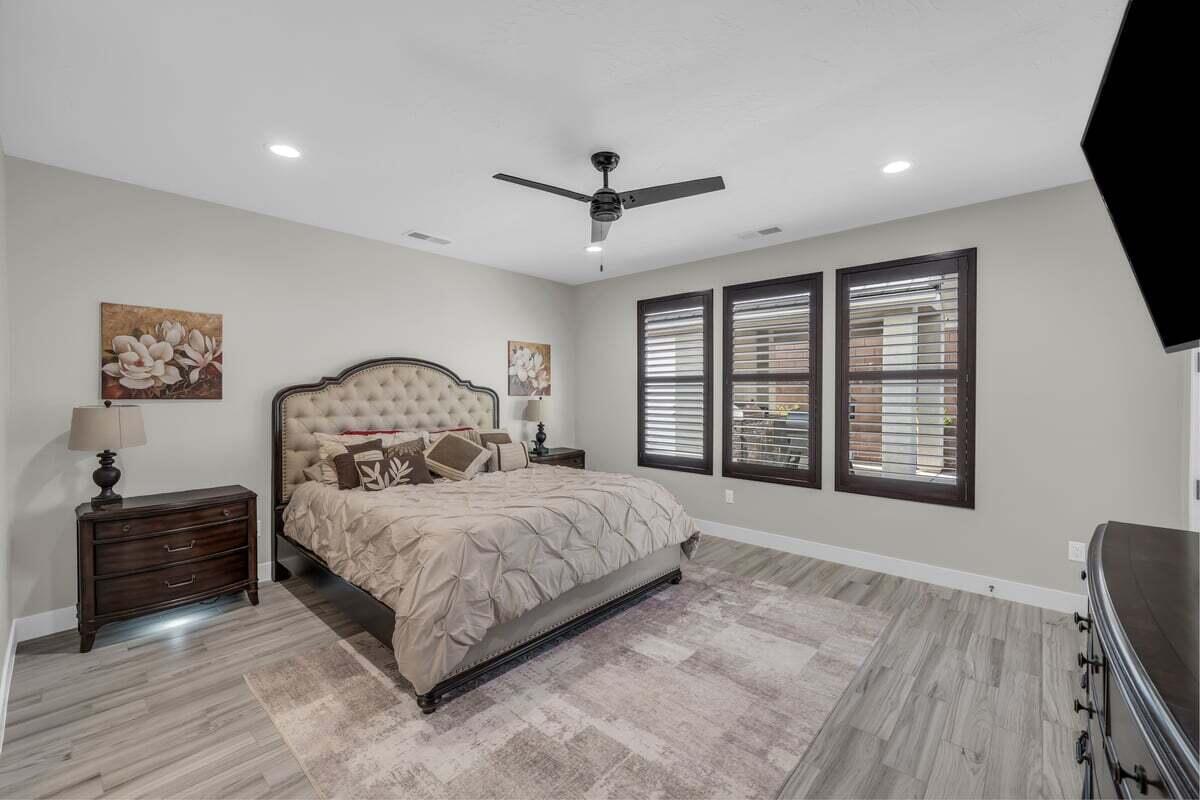 Hurricane, Utah, 84737, United States, 5 Bedrooms Bedrooms, ,5 BathroomsBathrooms,Residential,Active,1996303