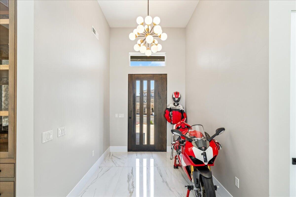 Washington, Utah, 84780, United States, 4 Bedrooms Bedrooms, ,3 BathroomsBathrooms,Residential,Active,1764542
