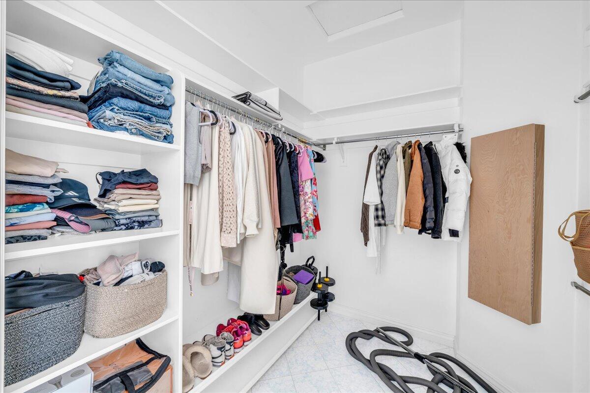 Leeds, Utah, 84746, United States, 5 Bedrooms Bedrooms, ,3 BathroomsBathrooms,Residential,Active,2008700