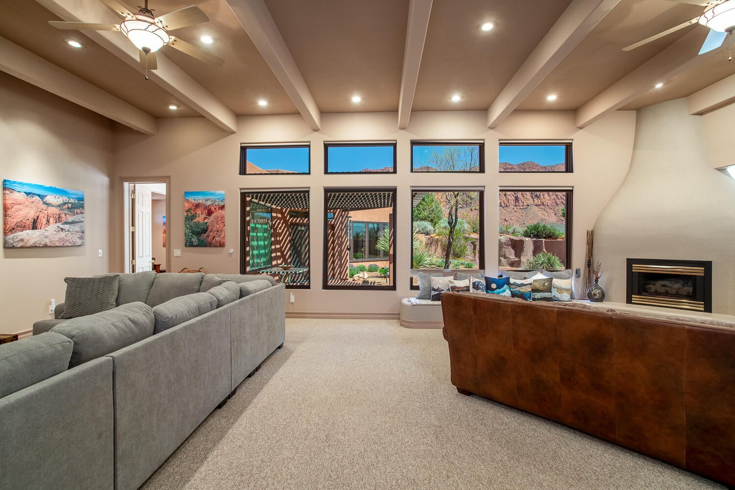 St George, Utah, 84738, United States, 3 Bedrooms Bedrooms, ,4 BathroomsBathrooms,Residential,Active,1769897