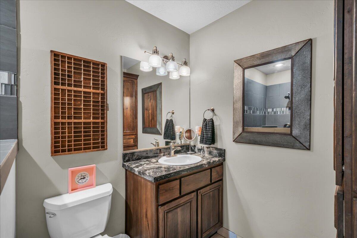 Hurricane, Utah, 84737, United States, 5 Bedrooms Bedrooms, ,6 BathroomsBathrooms,Residential,Active,1748671