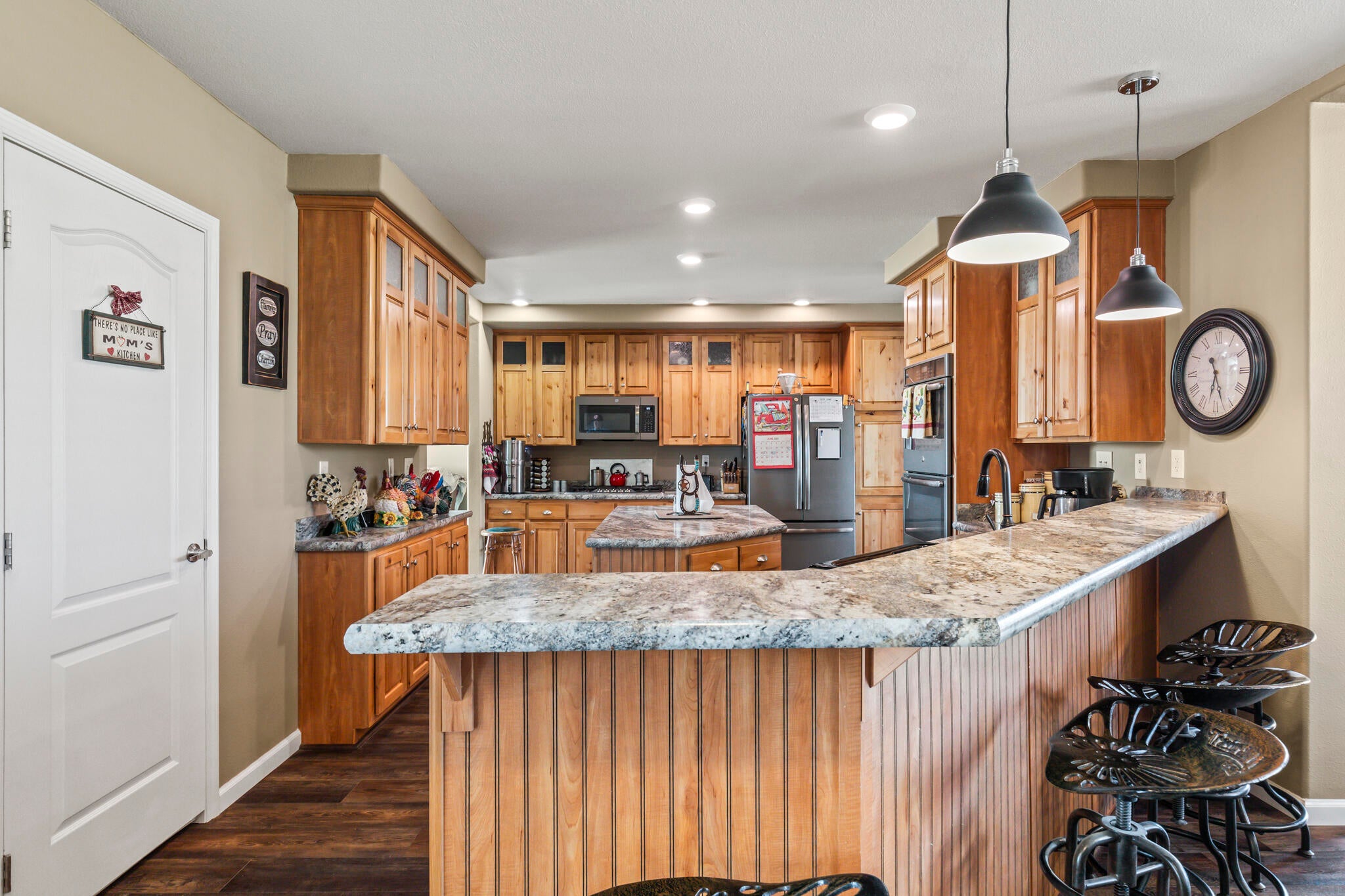 Panguitch, Utah, 84759, United States, 3 Bedrooms Bedrooms, ,3 BathroomsBathrooms,Residential,Active,2015807