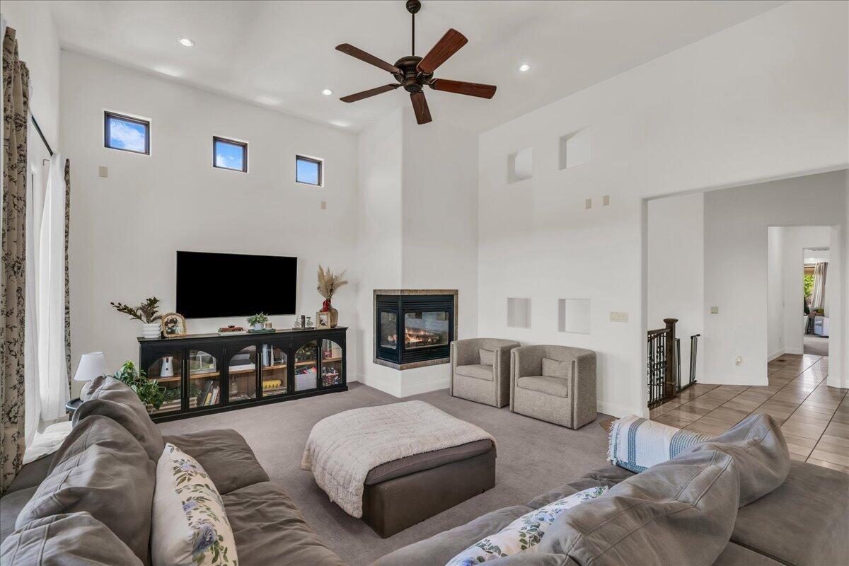 St George, Utah, 84770, United States, ,4 BathroomsBathrooms,Residential,Active,1824566
