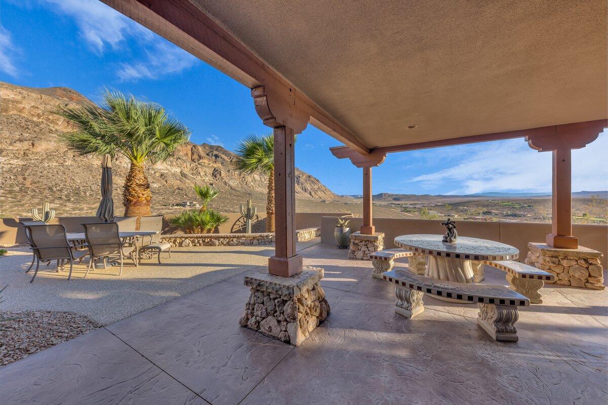 Hurricane, Utah, 84737, United States, 4 Bedrooms Bedrooms, ,3 BathroomsBathrooms,Residential,Active,1941338