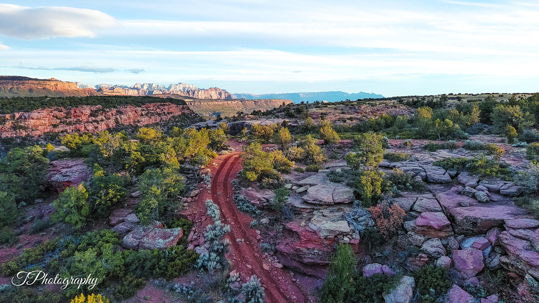 Virgin, Utah, 84779, United States, 2 Bedrooms Bedrooms, ,3 BathroomsBathrooms,Residential,Active,1919062