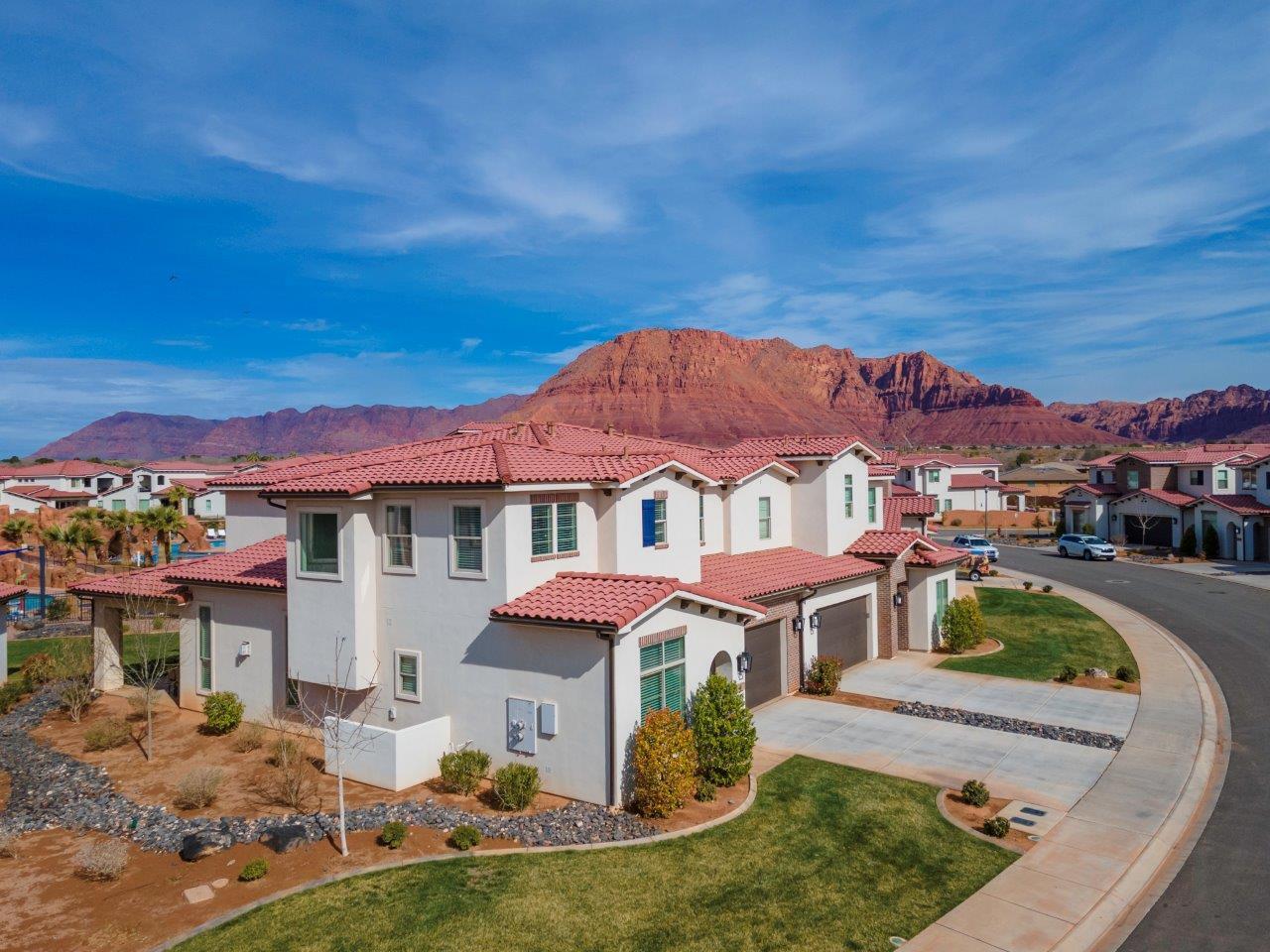 Santa Clara, Utah, 84765, United States, 5 Bedrooms Bedrooms, ,5 BathroomsBathrooms,Residential,Active,1894577
