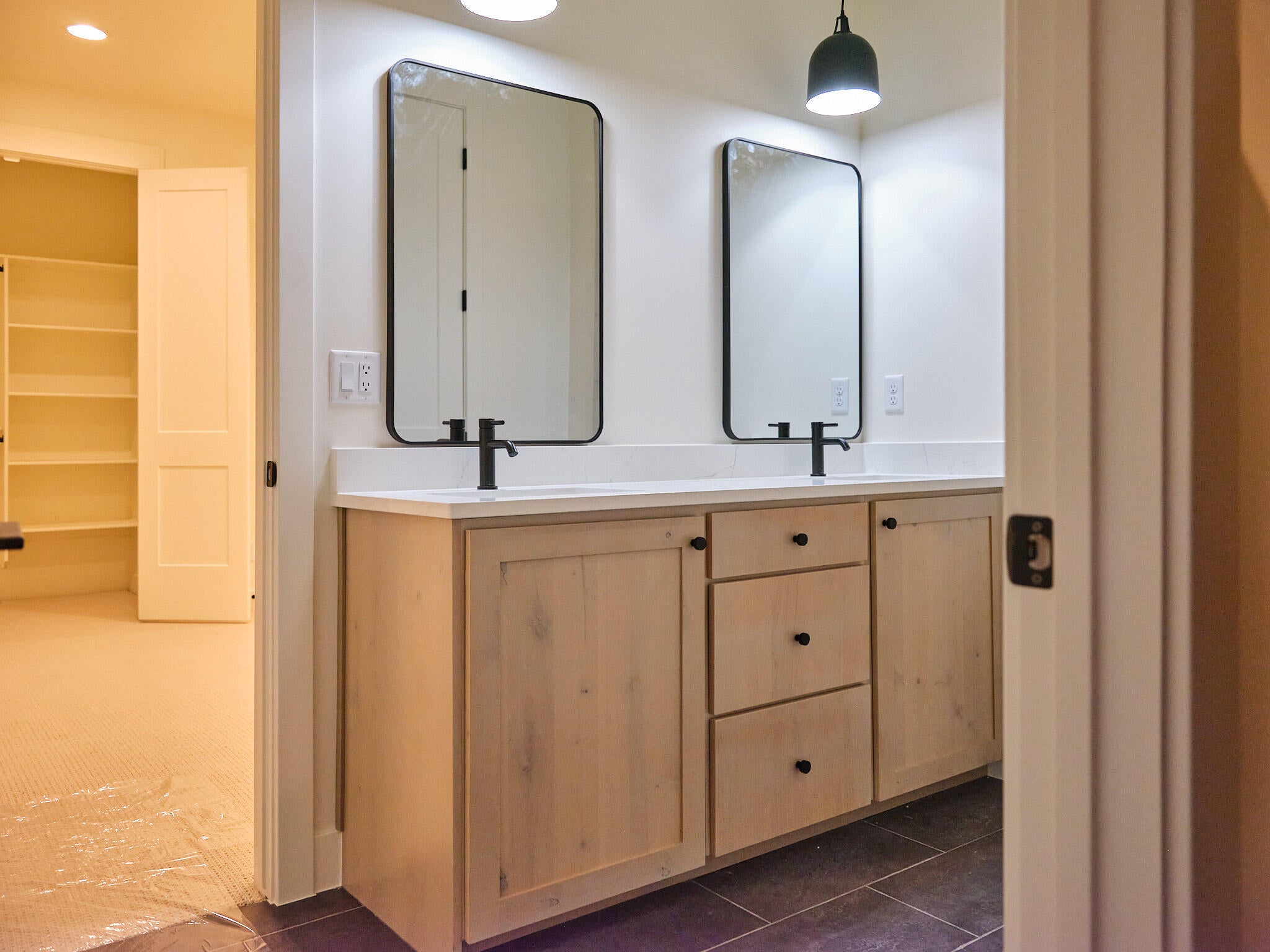 St George, Utah, 84790, United States, ,6 BathroomsBathrooms,Residential,Active,1764874