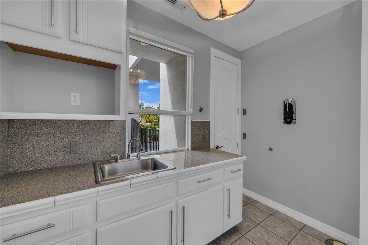 St George, Utah, 84770, United States, ,6 BathroomsBathrooms,Residential,Active,1778768