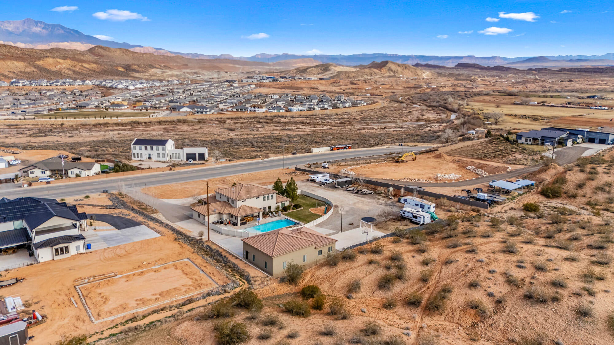 Washington, Utah, 84780, United States, 8 Bedrooms Bedrooms, ,5 BathroomsBathrooms,Residential,Active,2012929